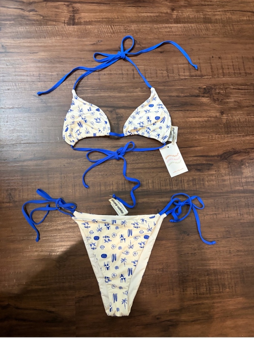 NWT Dippin Daisys Blue & White Tie-Side Triangle Bikini - Locals Only Pattern